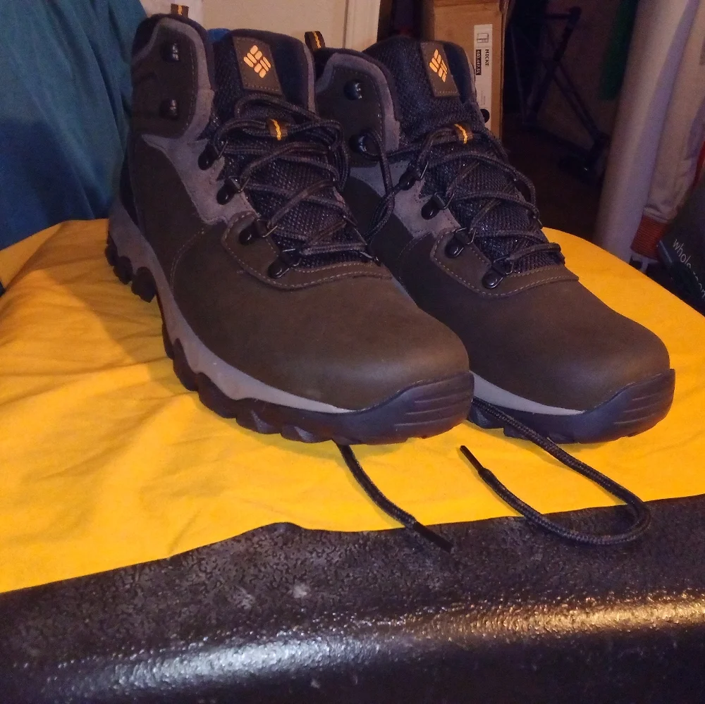 New no box Men's size 12 Columbia Newton Ridge plus 2 waterproof hiking boot - Picture 3 of 7